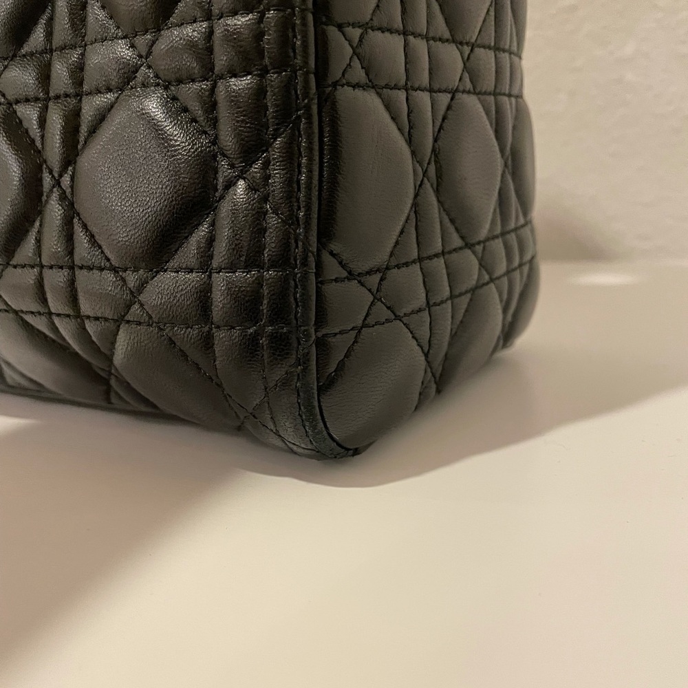 ❤️SOLD❤️Medium Lady Dior - Picture 13 of 17